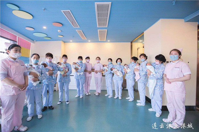 一(yī)站(zhàn)式的産品服務(wù)為(wèi)媽媽和寶寶提供産褥期護理(lǐ)和系統健康管理(lǐ)服務(wù)